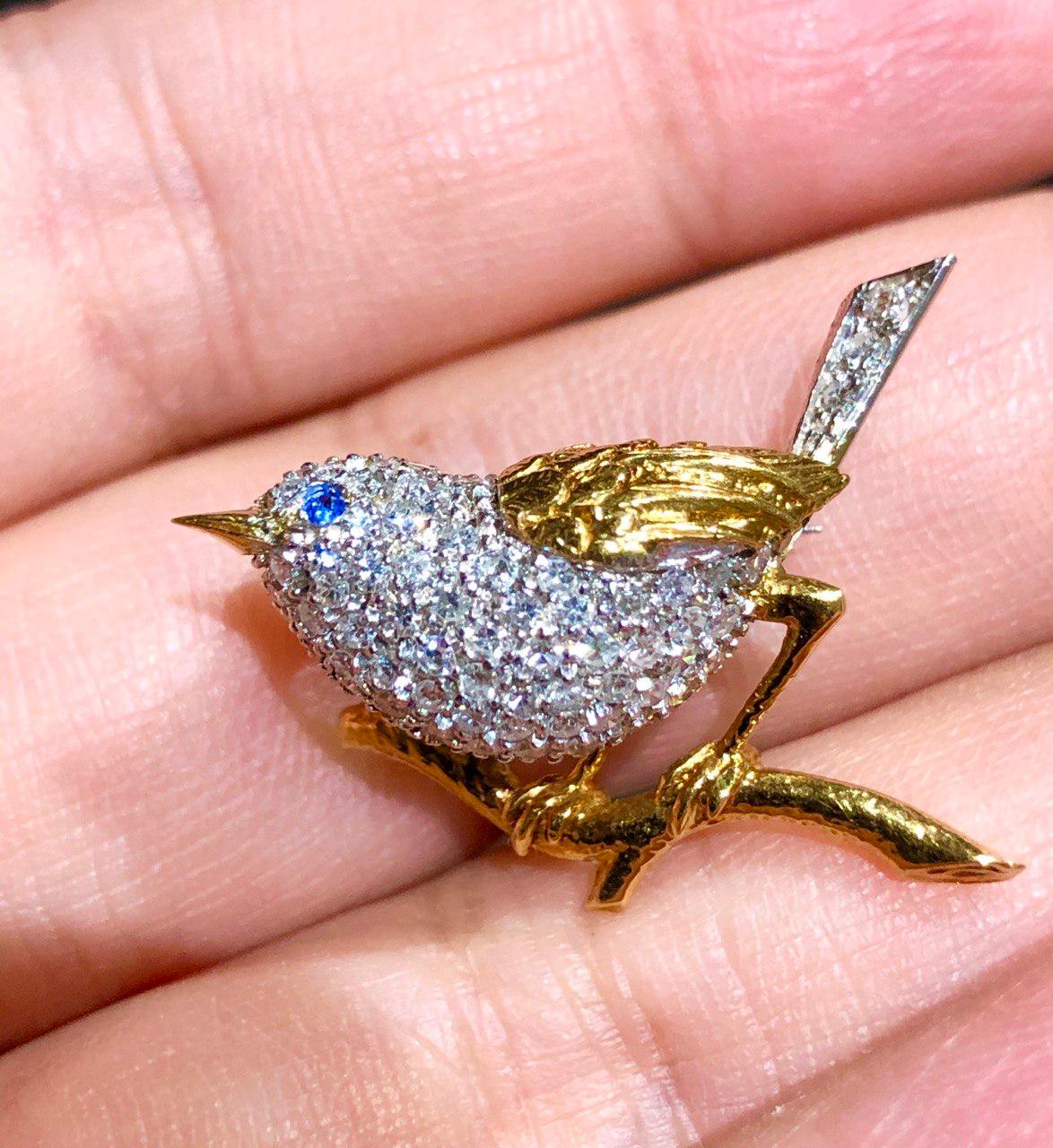 Women's or Men's Tiffany & Co. Diamond Sapphire 18 Karat Gold Bird Brooch