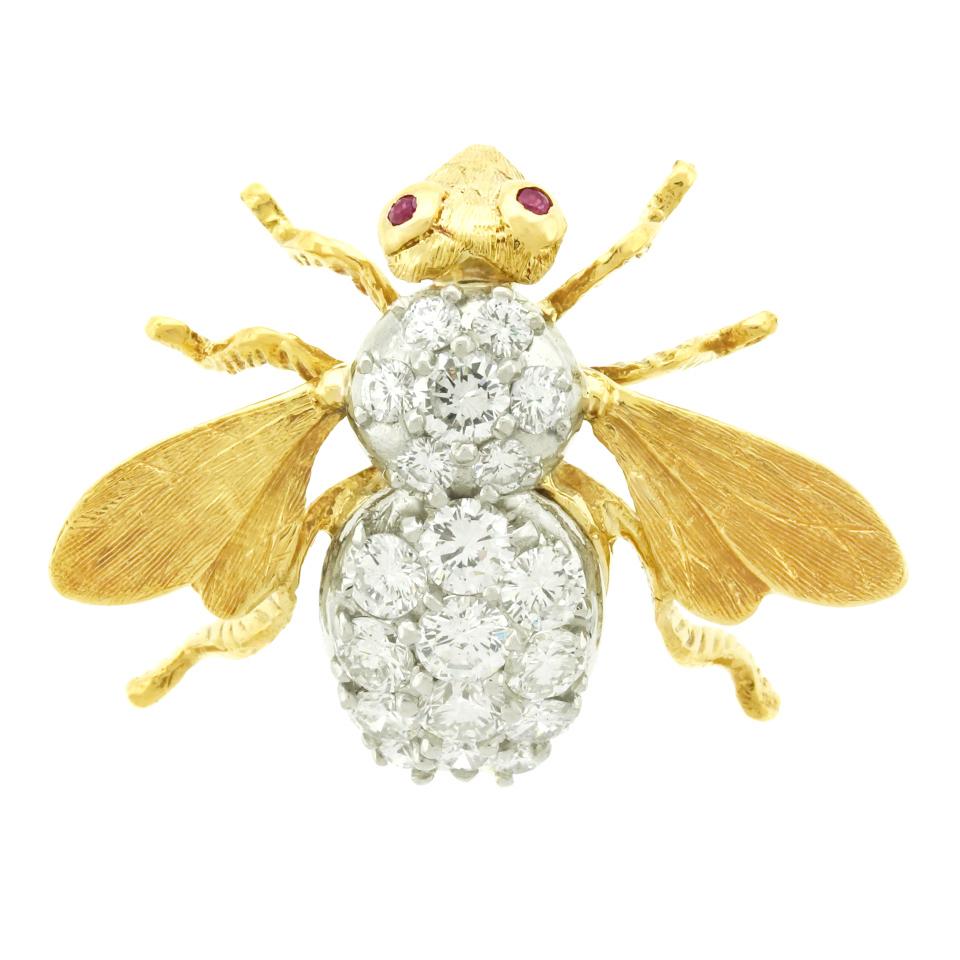 Tiffany & Co. Diamond Set Gold Bee Brooch 3