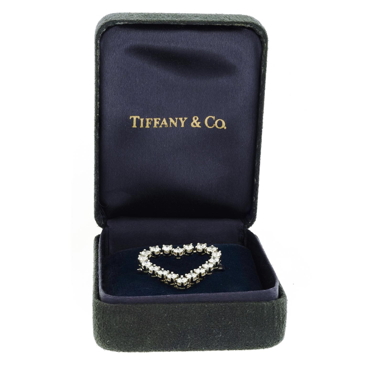 Brilliant Cut Tiffany & Co. Diamond-set Platinum Heart Brooch