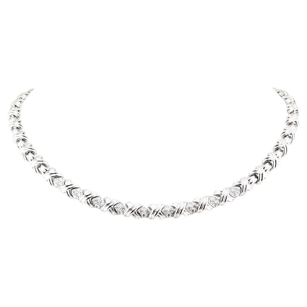 Tiffany
Co. Collar Signature X de diamantes