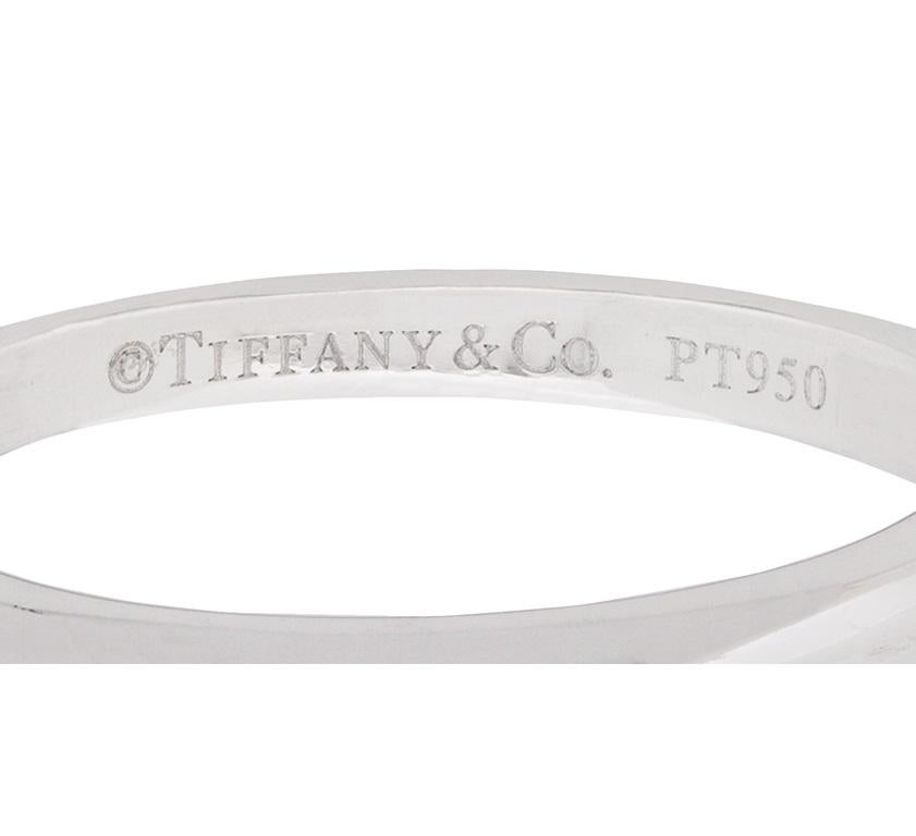 Tiffany & Co. Bague de fiançailles solitaire à diamant Unisexe en vente