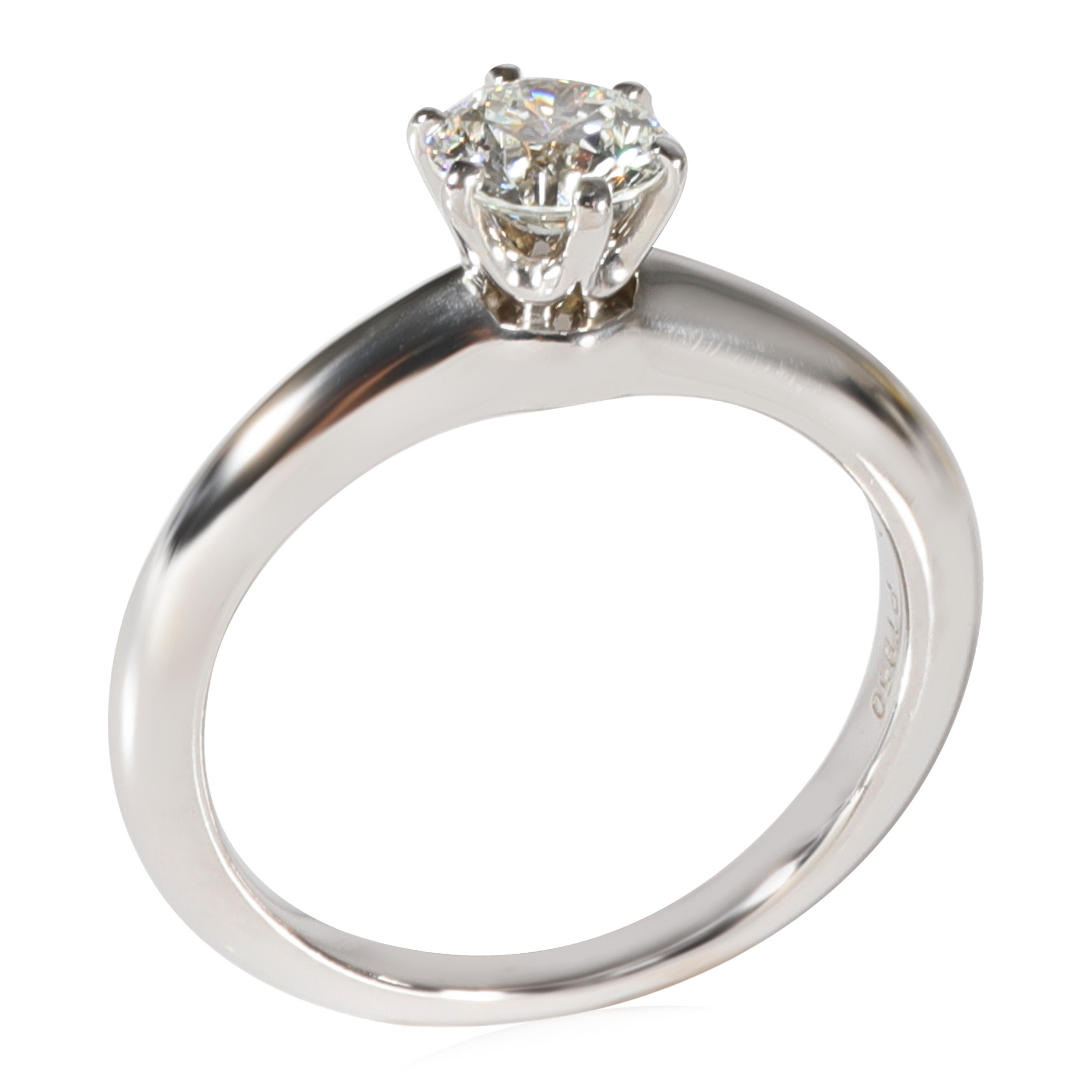 Round Cut Tiffany & Co. Diamond Solitaire Engagement Ring in Platinum G VVS2 0.50 Carat