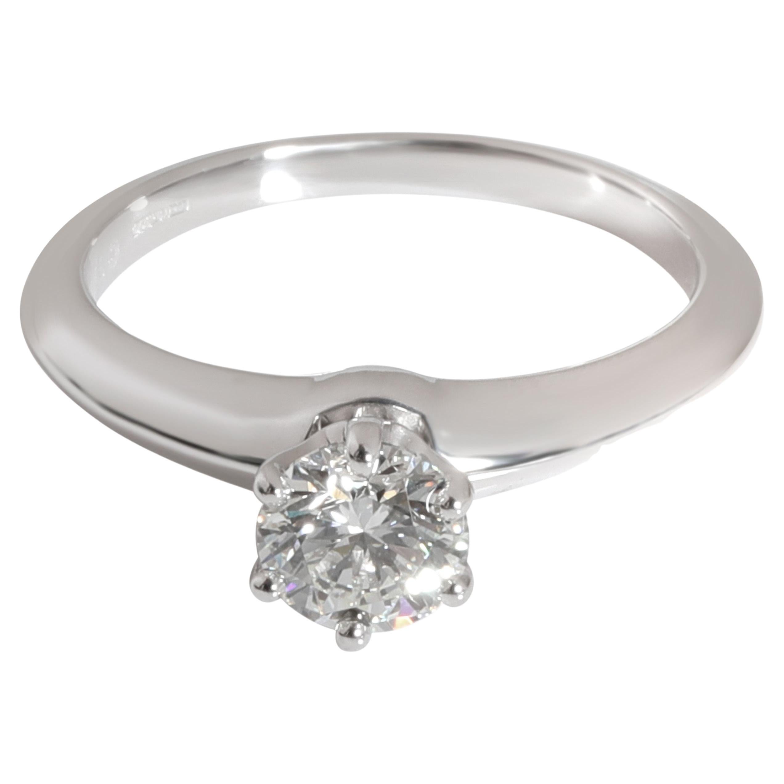 Cartier Engagement Platinum Ring, 0.61 Carat Diamond at 1stDibs