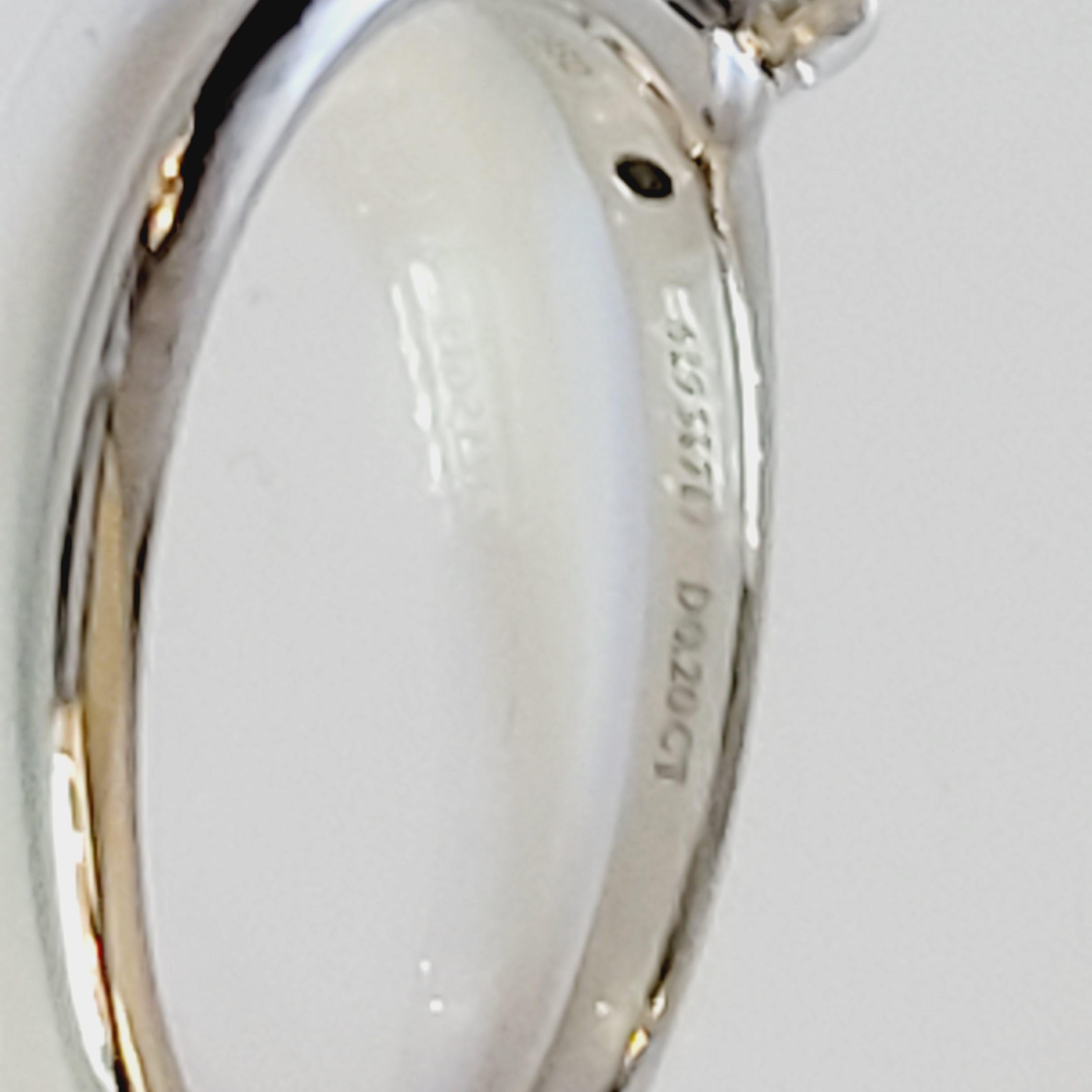 TIFFANY & CO. DIAMANTENER SOLITÄR-VERLOBUNGSRING PLATIN .20CT E/VS1

Dieser charmante Solitär-Verlobungsring von Tiffany & Co. enthält einen (1) runden Diamanten im Brillantschliff in einer Sechs-Zacken-Fassung. Der Schaft hat ein