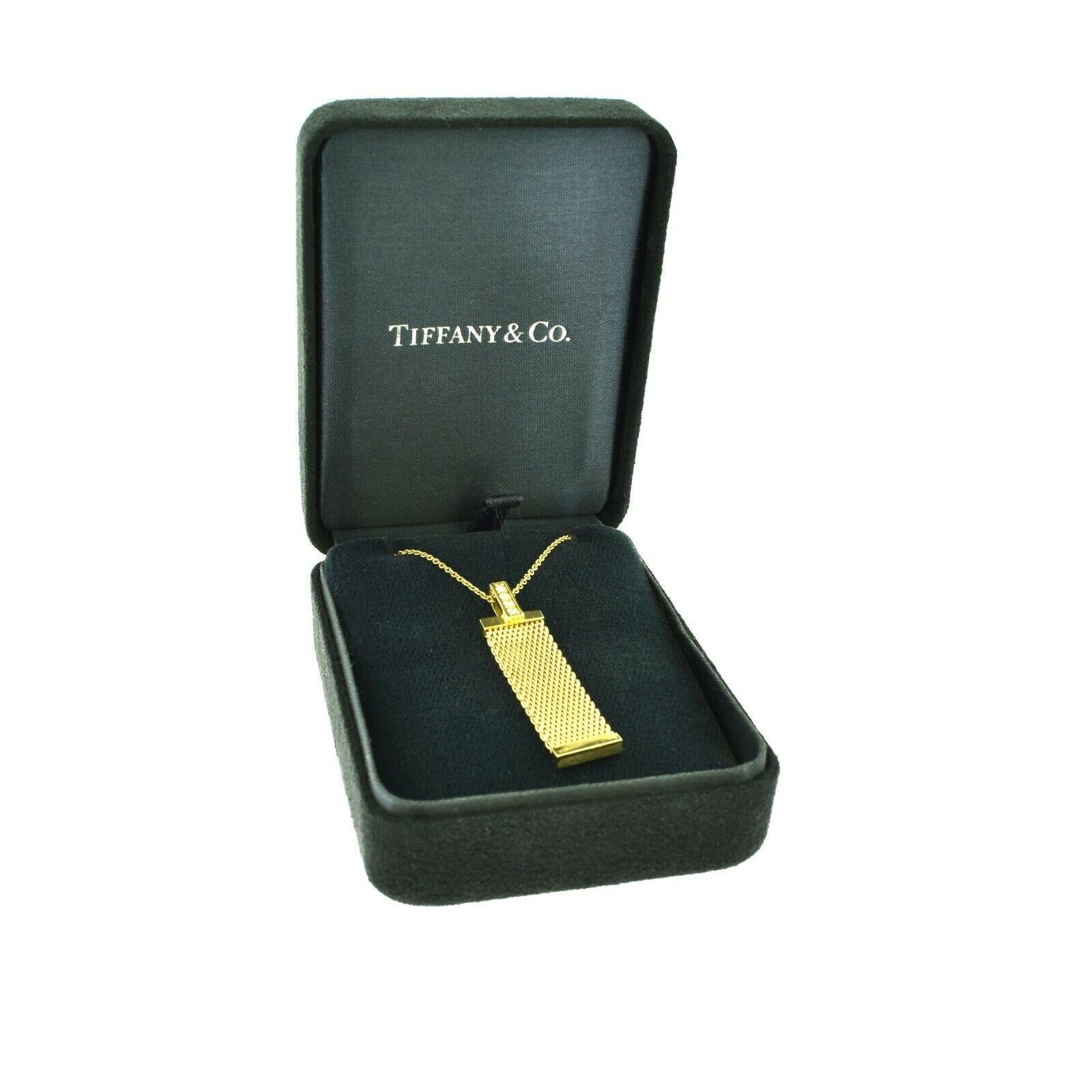 Tiffany & Co. Somerset Collier pendentif long en maille en or jaune avec diamants Unisexe en vente