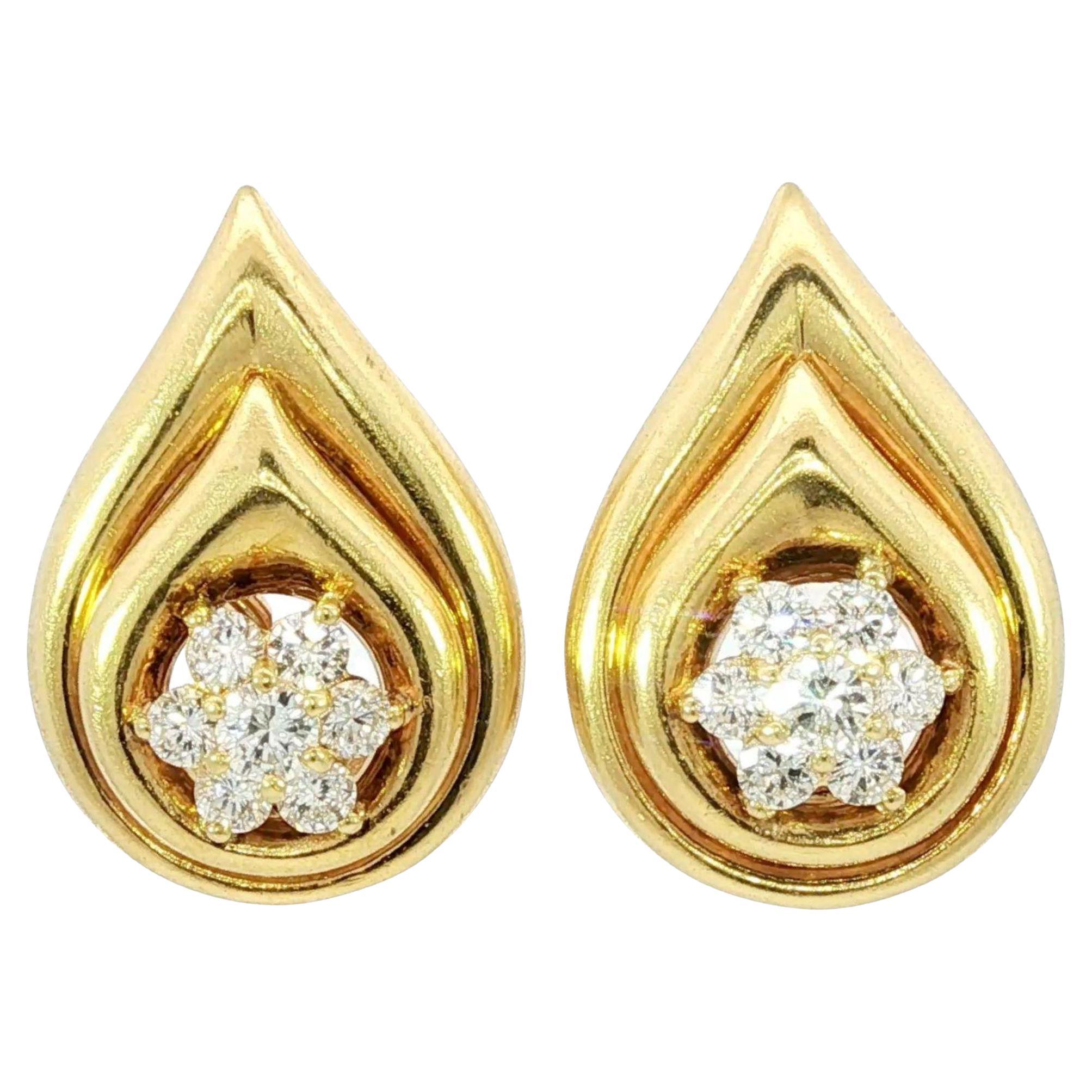 Tiffany & Co. Boucles d'oreilles vintage en or jaune 18K avec diamants en forme de goutte d'eau