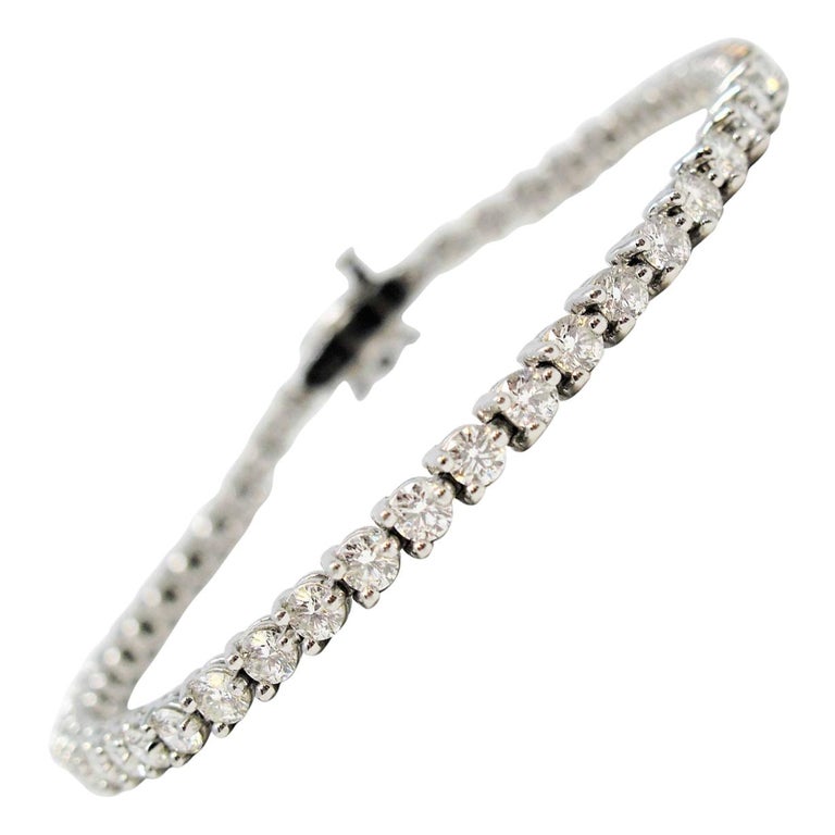 Tiffany and Co. Diamond Victoria Line Bracelet 4.49 Carat Round Diamond  Platinum at 1stDibs