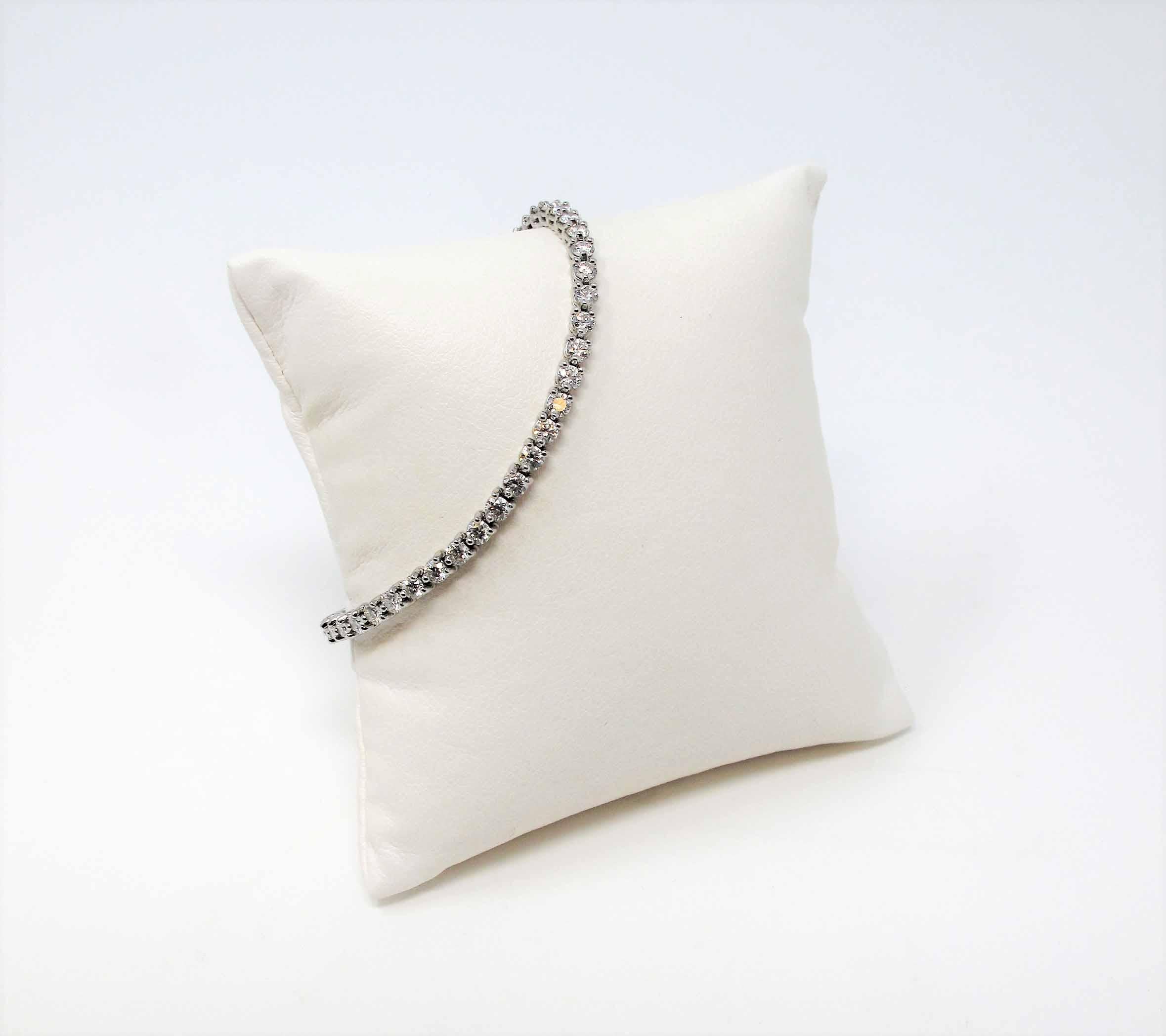 Round Cut Tiffany & Co. Diamond Victoria Line Bracelet 4.49 Carat Round Diamond Platinum
