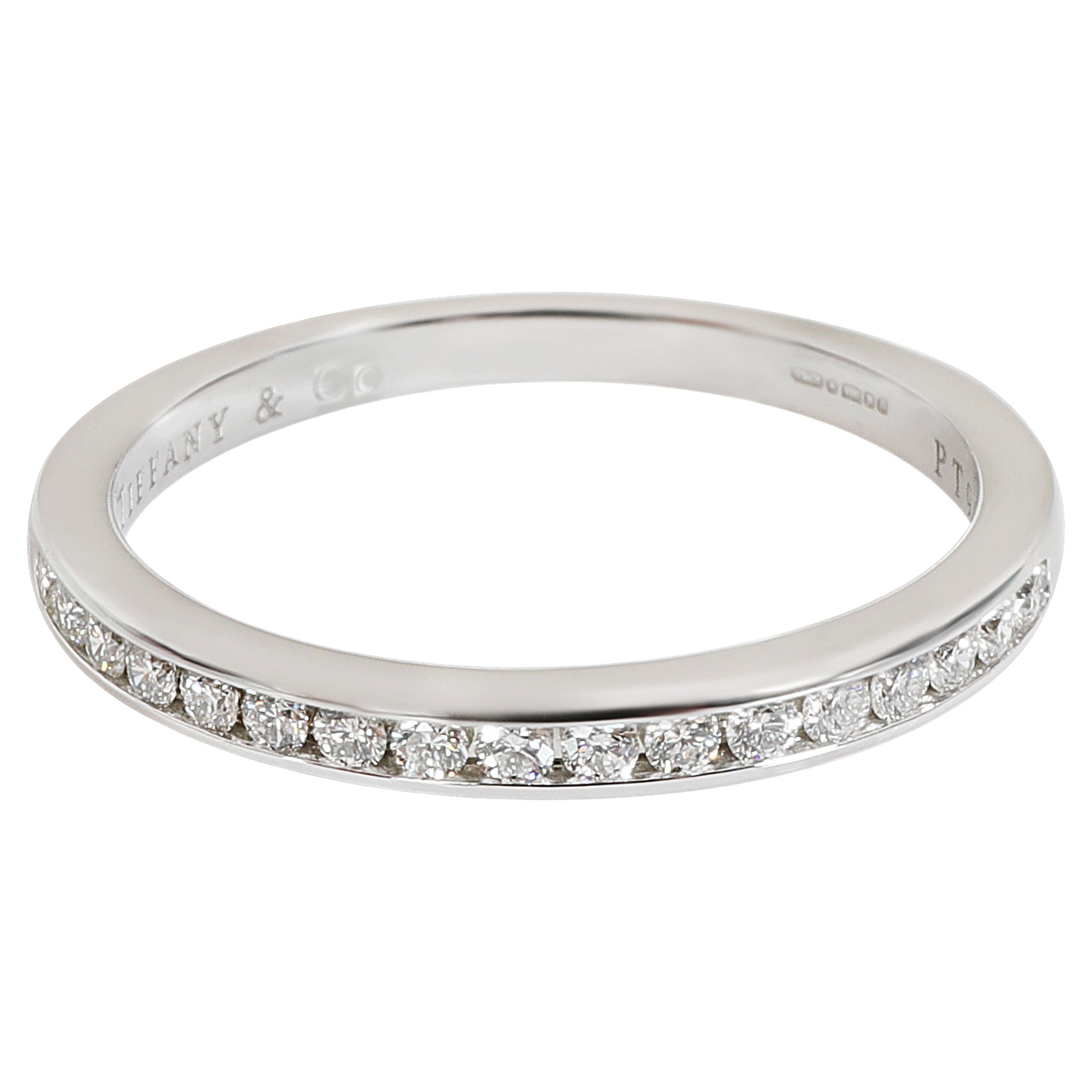 Tiffany and Diamantband in 950 Platin 0::07 CTW im Angebot bei 1stDibs