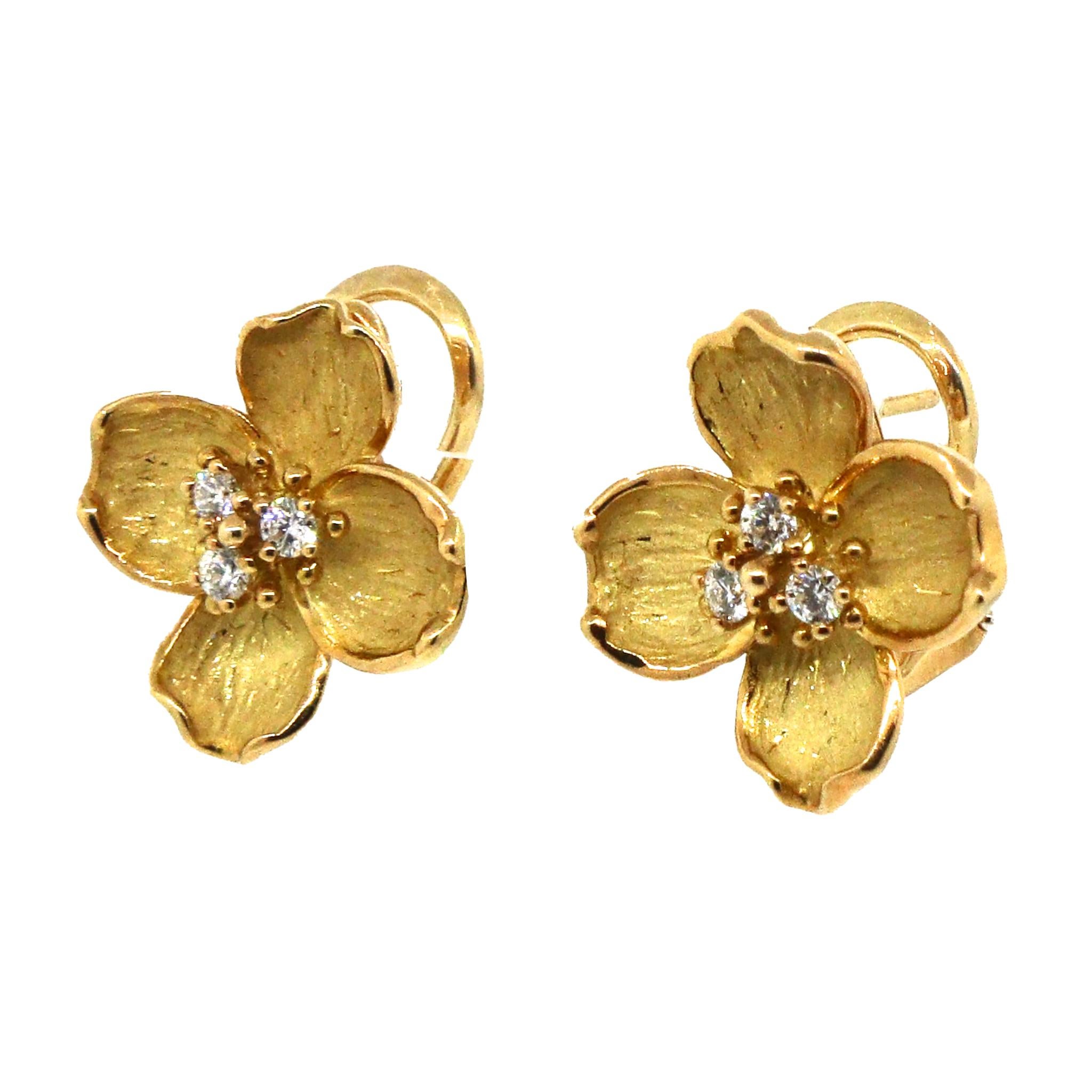 Tiffany & Co. Dogwood-Ohrringe mit Diamanten aus 18 Karat Gelbgold 2