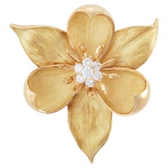 Brosche „Dogwood Flower“ aus Gold und Diamanten von Tiffany & Co.