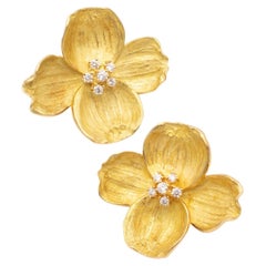 Tiffany & Co Dogwood Flowers Large Earrings in 18kt Yellow Gold with Diamonds