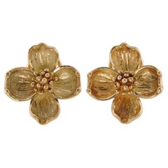 TIFFANY & CO. Dogwood Yellow Gold Clip-on Earrings