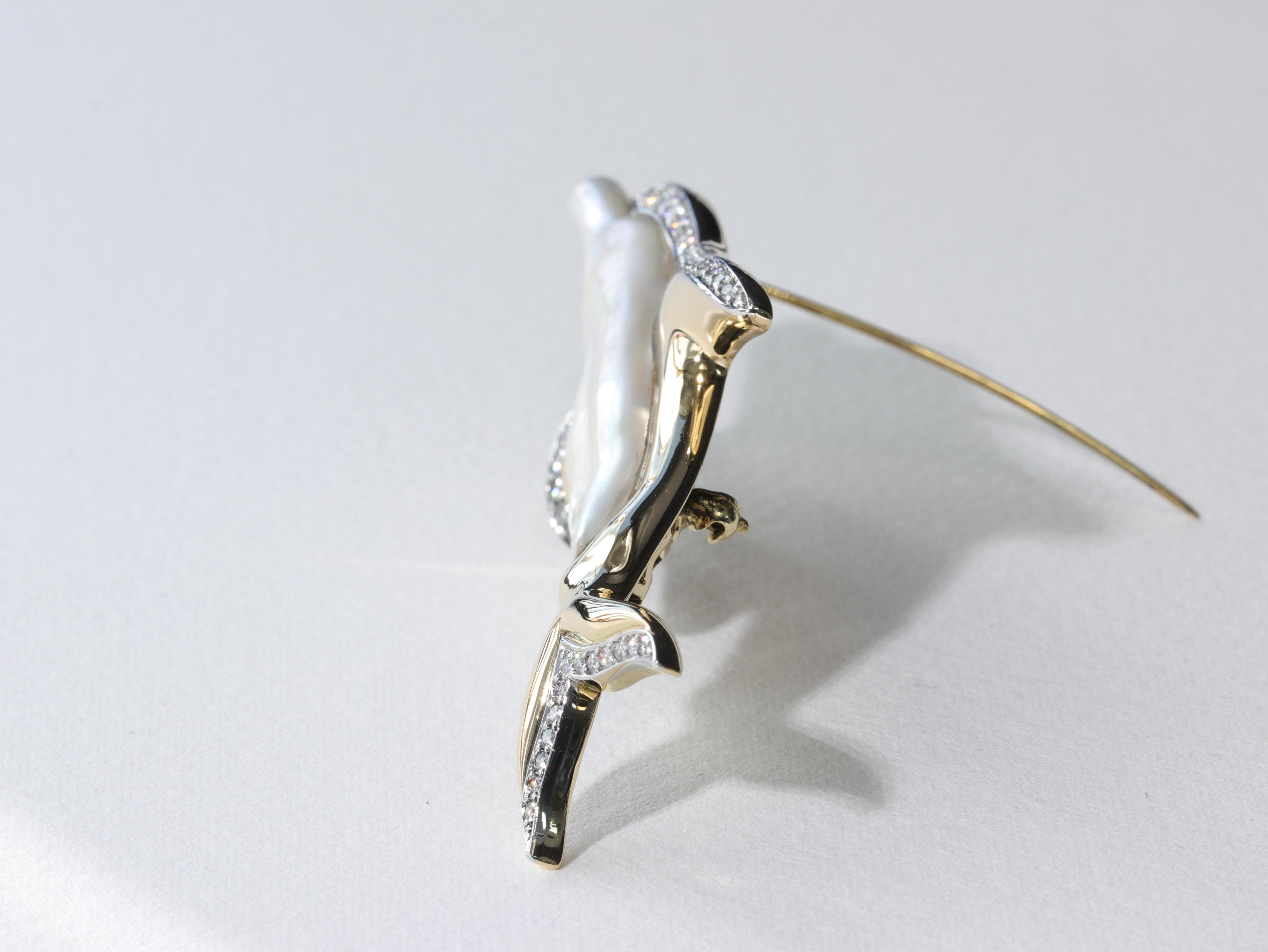 Contemporary Tiffany & Co. Dolphin Brooch Natural Pearl & Diamonds in Yellow Gold & Platinum For Sale