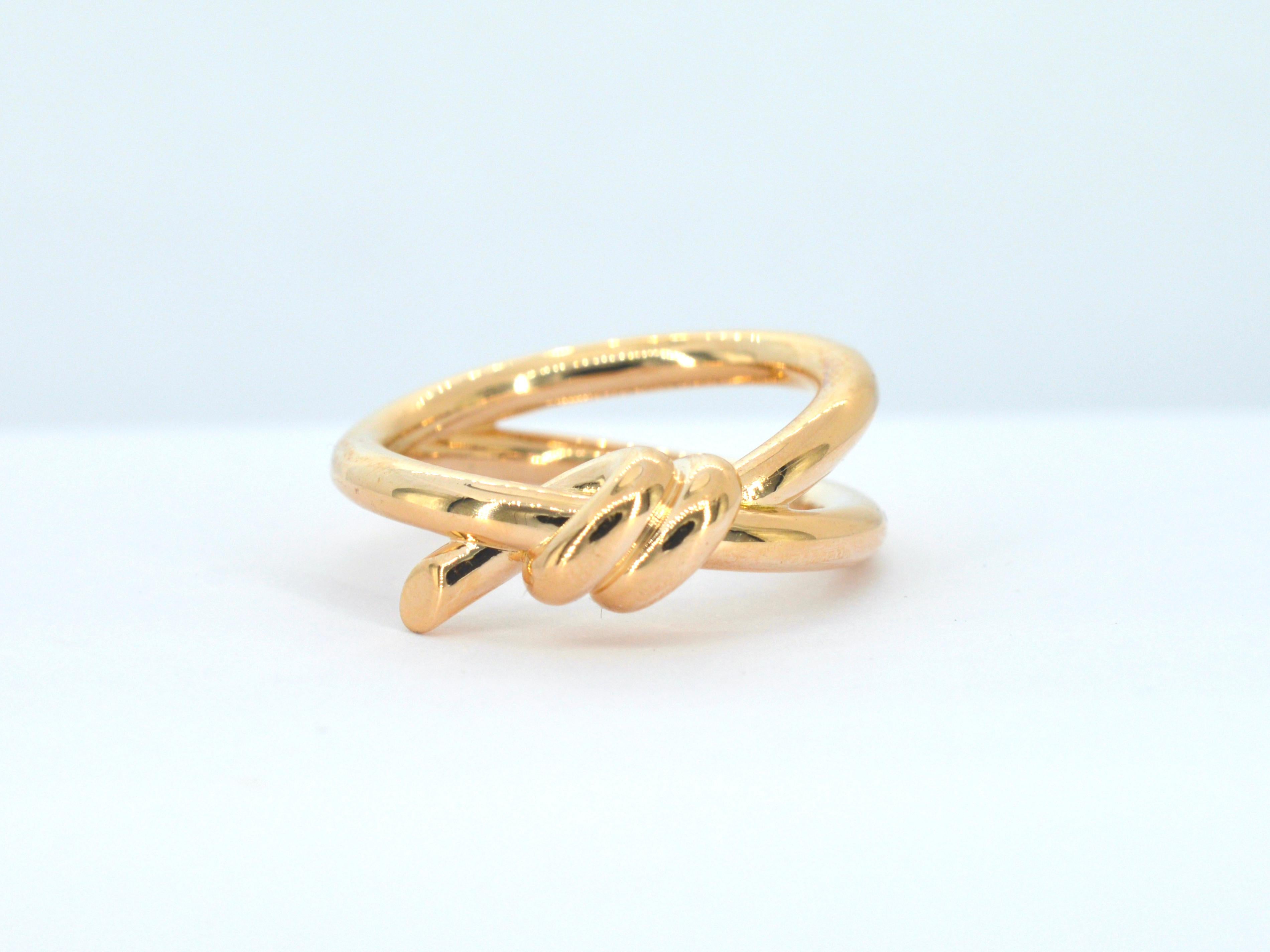 Tiffany & Co Double Knot Rose Golden Ring In Excellent Condition In AMSTELVEEN, NH
