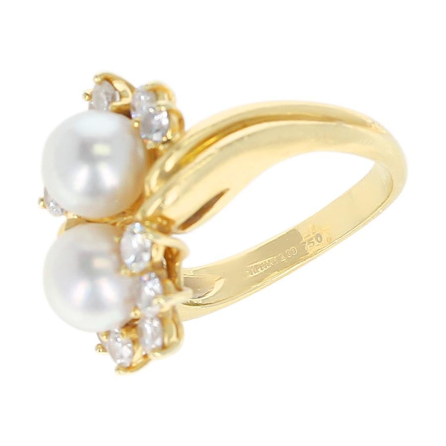 Tiffany & Co. Double Pearl Ring with Round Diamonds, 18 Karat Yellow Gold In Excellent Condition In New York, NY