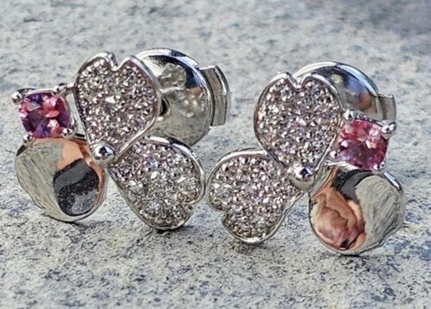 Tiffany & Co.  Orecchini Fiori di Carta Diamante Pink Diamond Spinello Platino Borchie In condizioni buone in vendita a Northbrook, IL