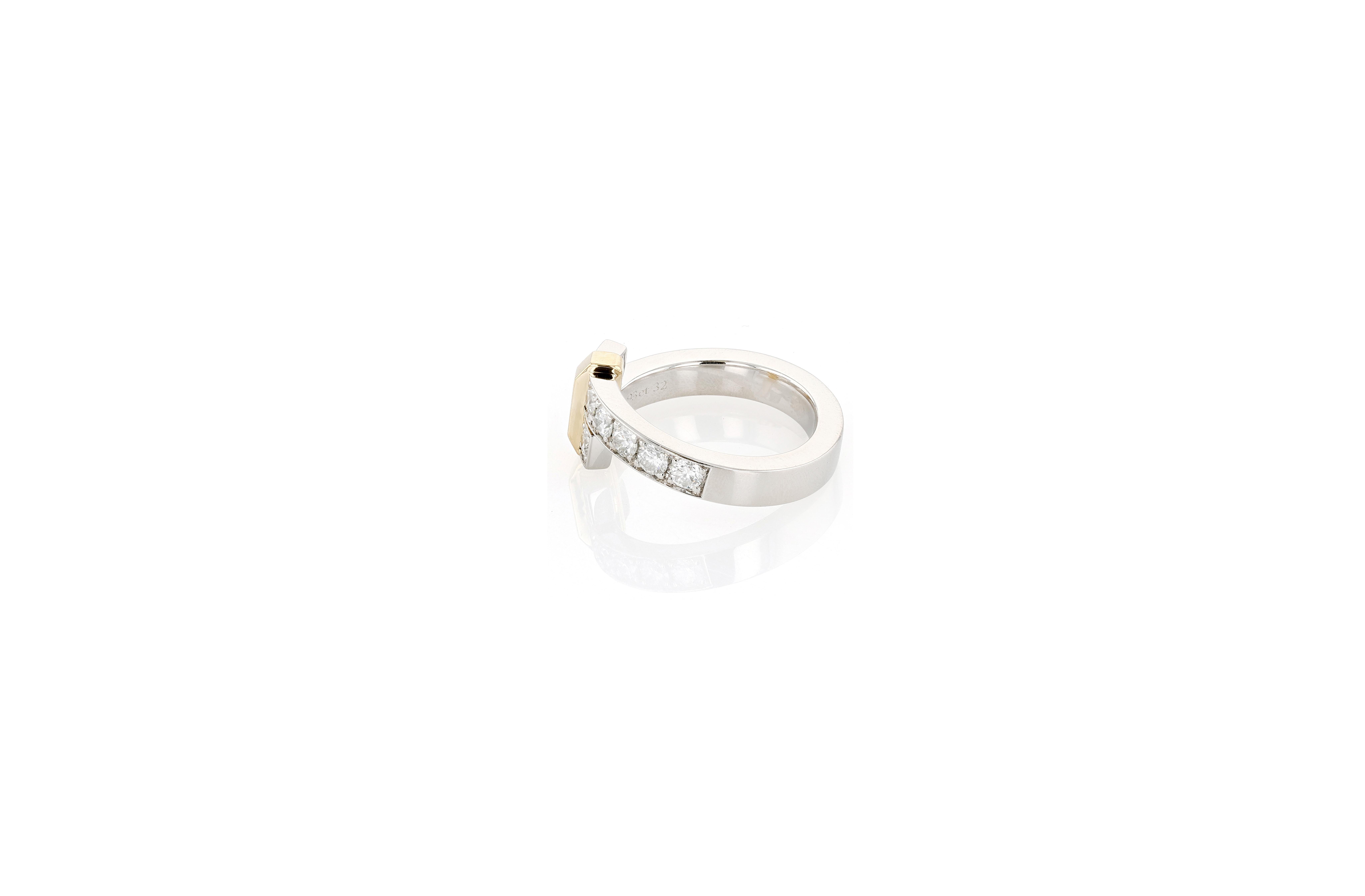 Une bague bypass contemporaine et actuelle de Tiffany & Co. de la collection emblématique 