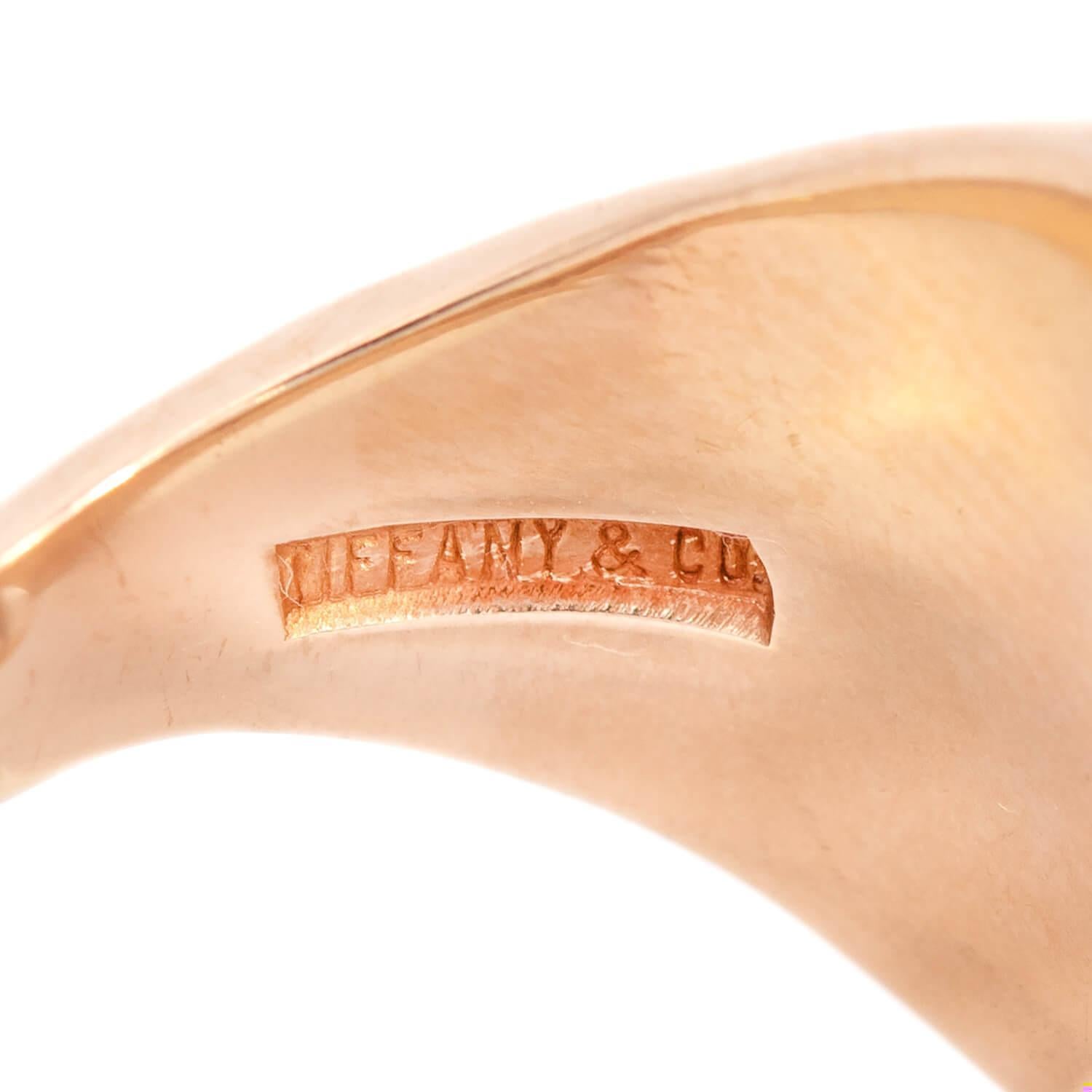 TIFFANY & Co Edwardian 14kt Family Crest Signet Ring 1