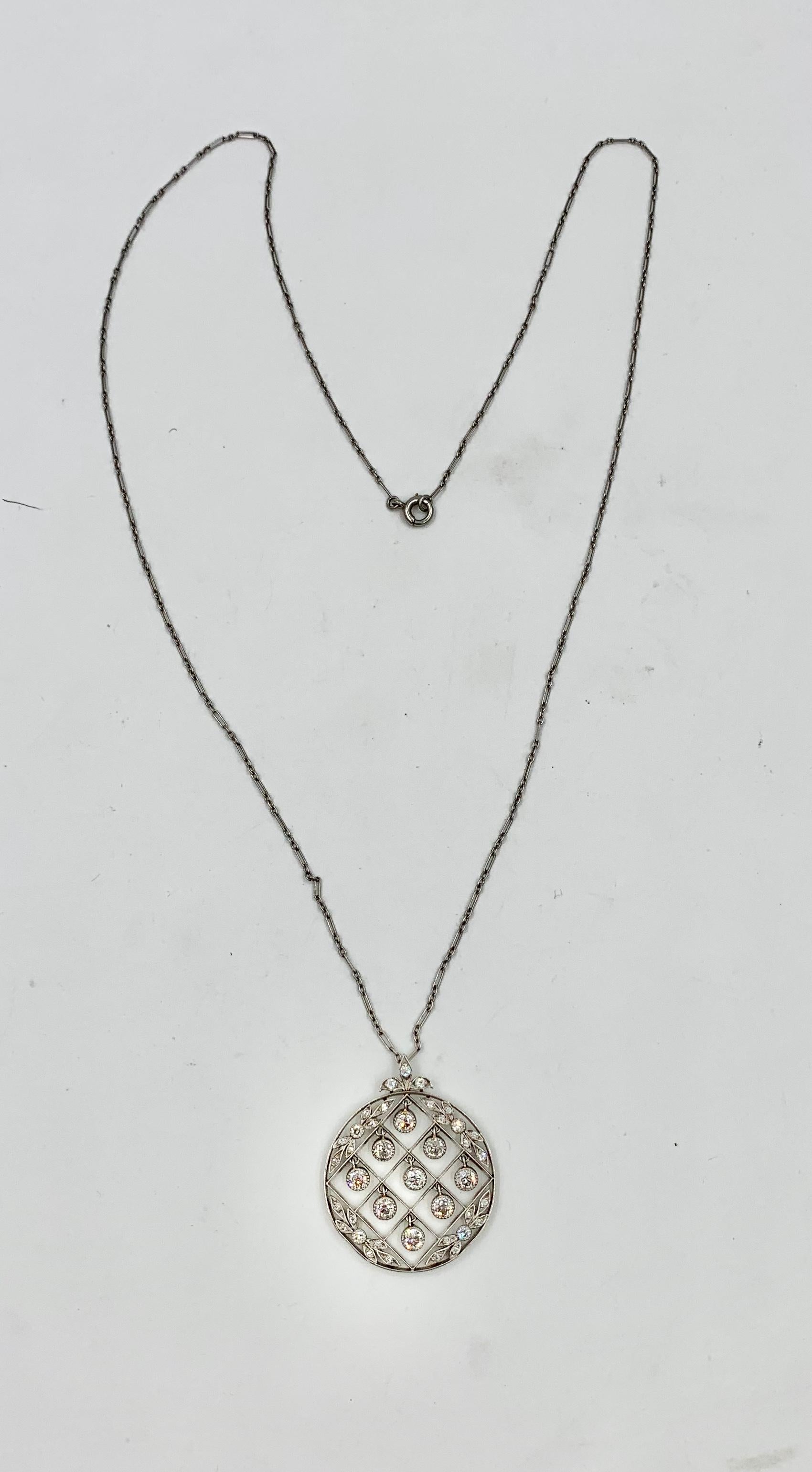 Tiffany & Co. Edwardian 2 Carat Old Mine Diamond Platinum Pendant Necklace, 1900 For Sale 2