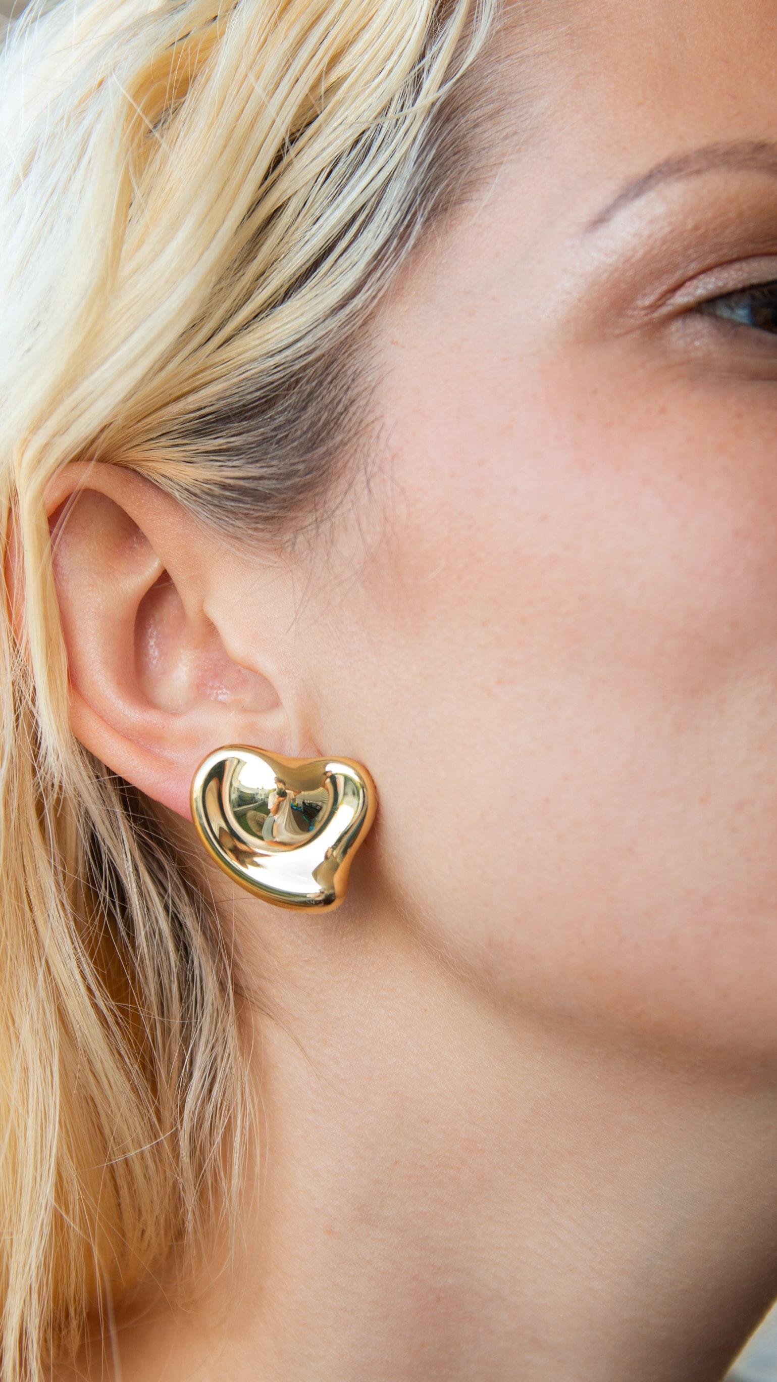 Women's Tiffany & Co Elsa Peretti 18 Karat Yellow Gold Full Heart Pierced Earrings