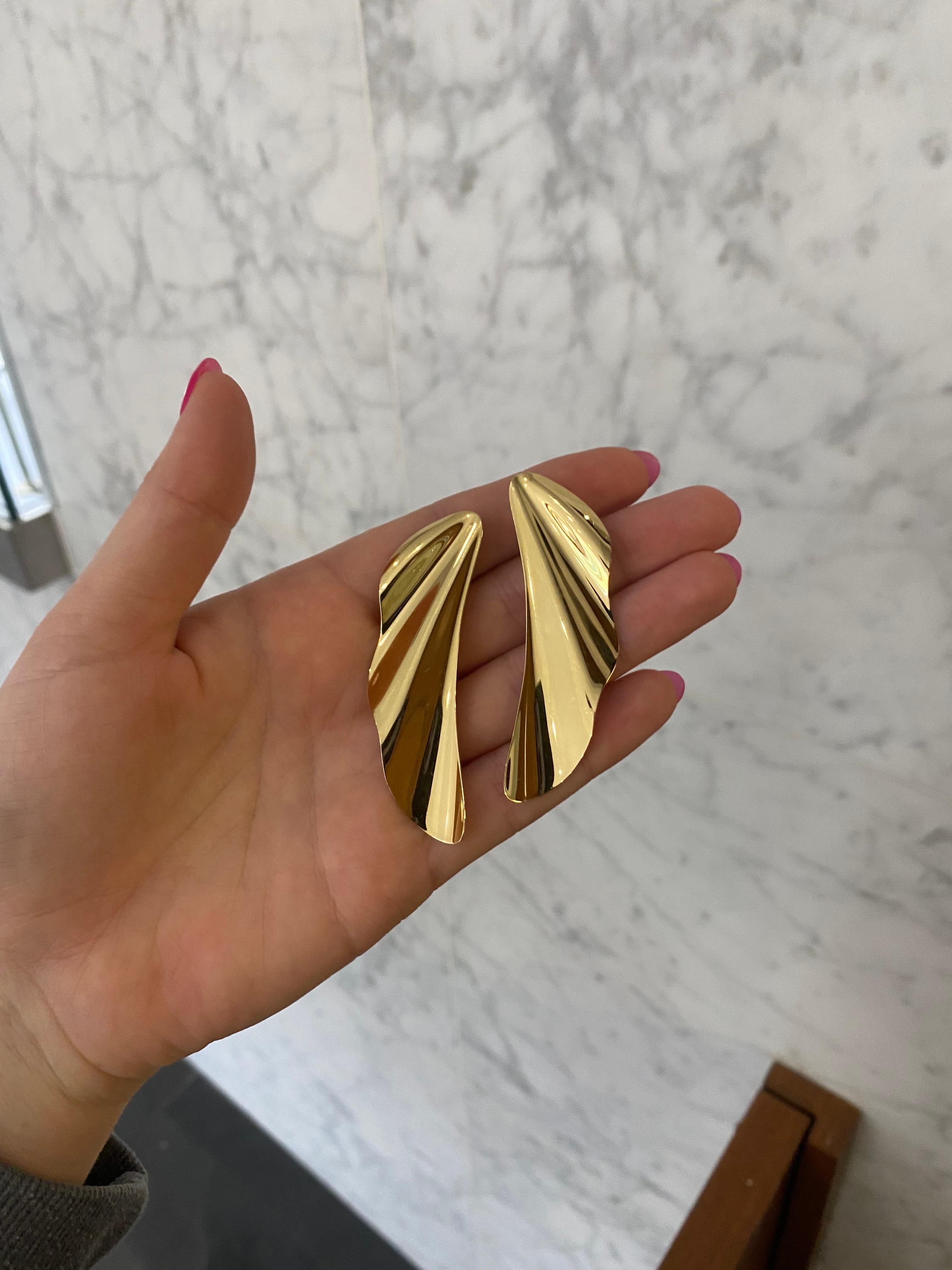 Tiffany & Co. Elsa Peretti 18 Karat Yellow Gold High Tide Folded Fan Earrings 1