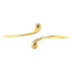 Tiffany & Co. Elsa Peretti 18 Karat Yellow Gold Teardrop Bangle Bracelet Spain