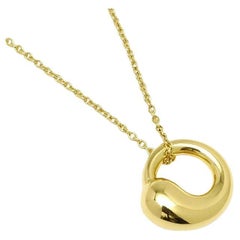 TIFFANY & Co. Collar con Colgante Círculo Eterno Elsa Peretti de oro de 18 quilates de 12 mm