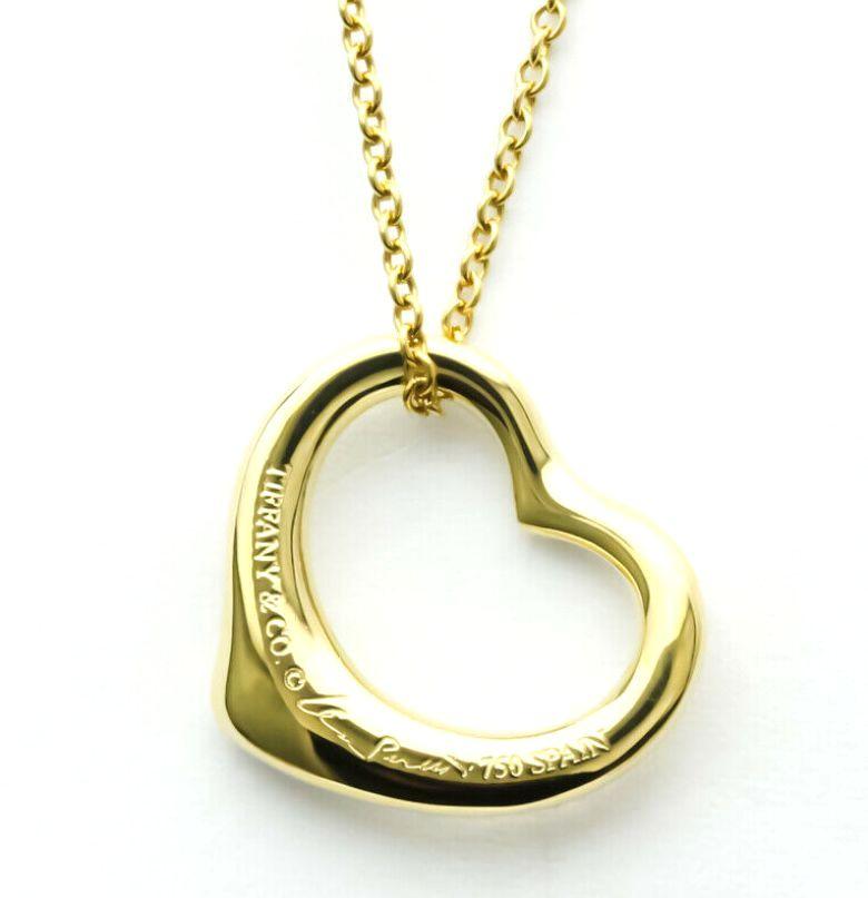 TIFFANY & Co. Elsa Peretti Halskette mit offenem Herzanhänger, 18 Karat Gold 16 mm im Zustand „Hervorragend“ in Los Angeles, CA