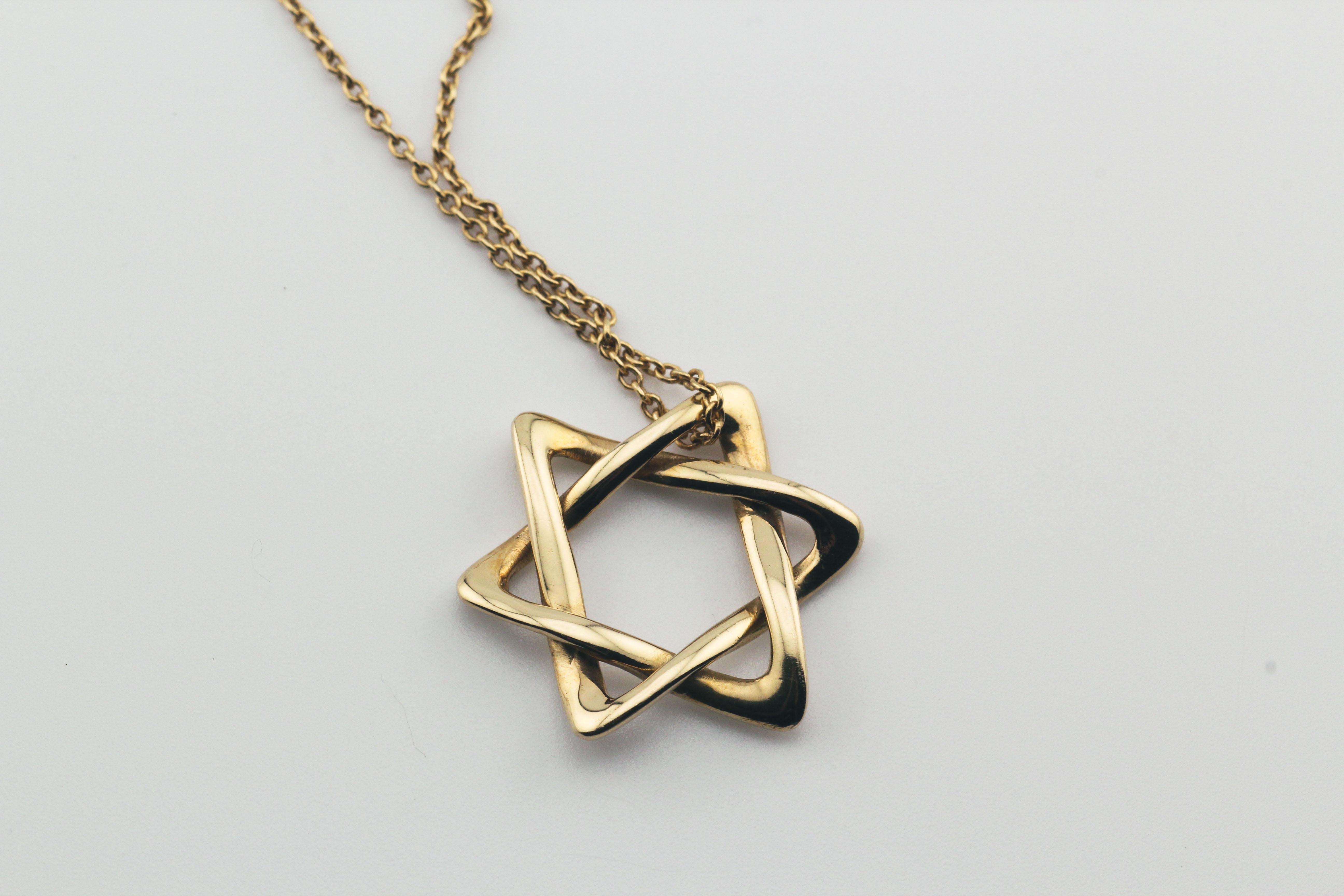 18k gold star of david pendant