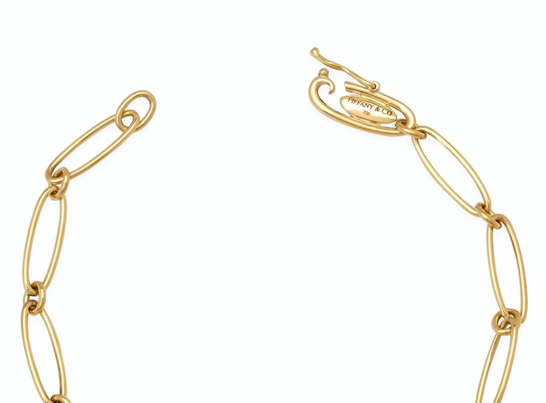 TIFFANY & Co. Elsa Peretti - Bracelet à maillons ovales en or 18K avec breloques en forme de cœur ouvert de 22 mm Pour femmes en vente