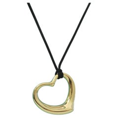 TIFFANY & Co. Collar Colgante Corazón Abierto Elsa Peretti Oro 18K 27mm