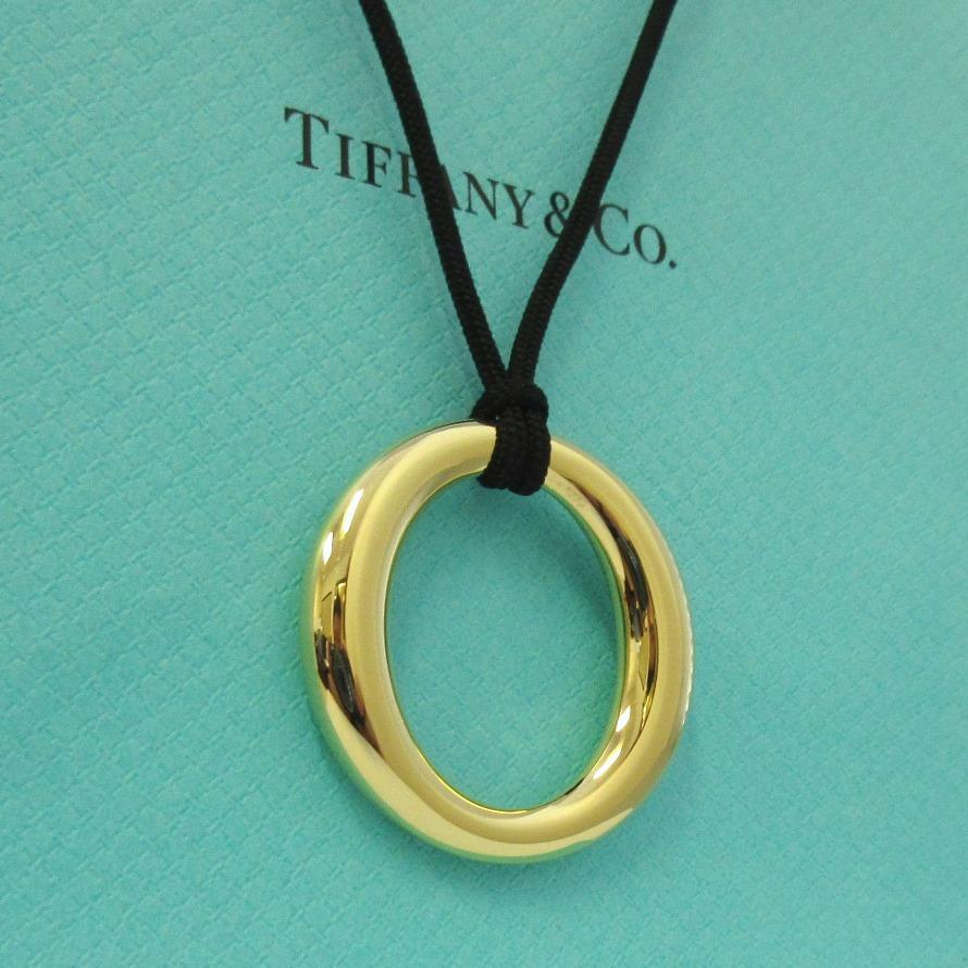 TIFFANY & Co. Elsa Peretti 18K Gold 35mm Sevillana Pendant Necklace Large Size In New Condition In Los Angeles, CA