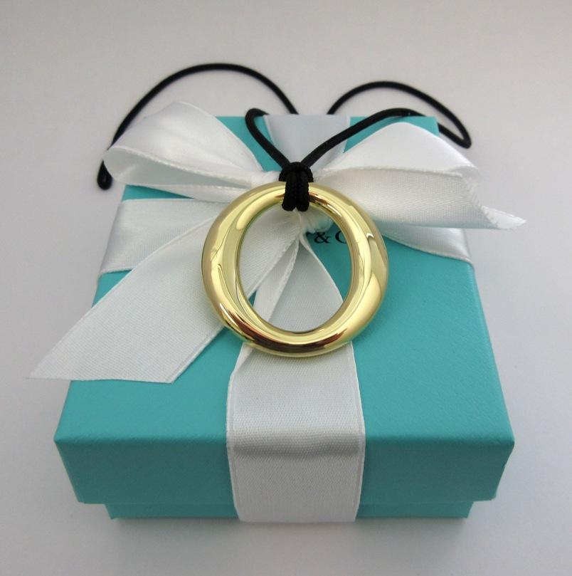 TIFFANY & Co. Elsa Peretti 18K Gold 35mm Sevillana Pendant Necklace Large Size 2