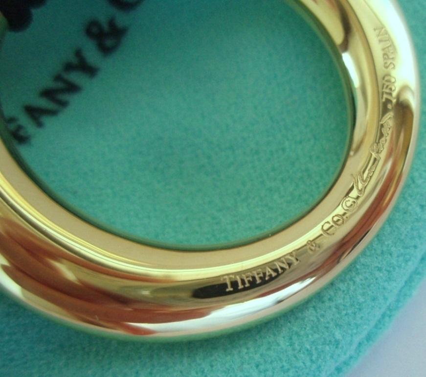 TIFFANY & Co. Elsa Peretti 18K Gold 35mm Sevillana Pendant Necklace Large Size 2