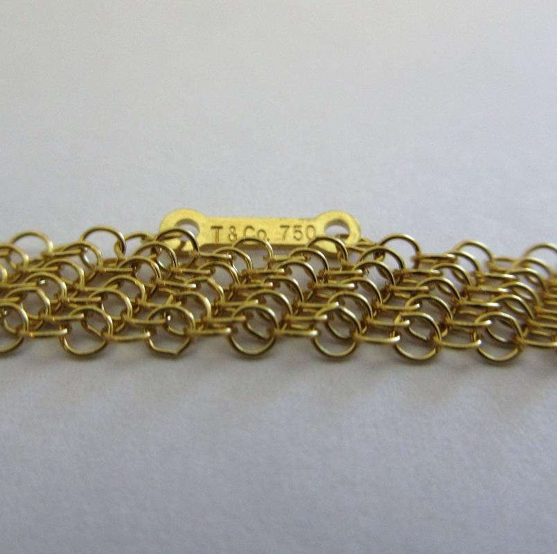 TIFFANY & Co. Elsa Peretti 18K Gold 36mm Open Heart Pendant Mesh Chain Necklace For Sale 3