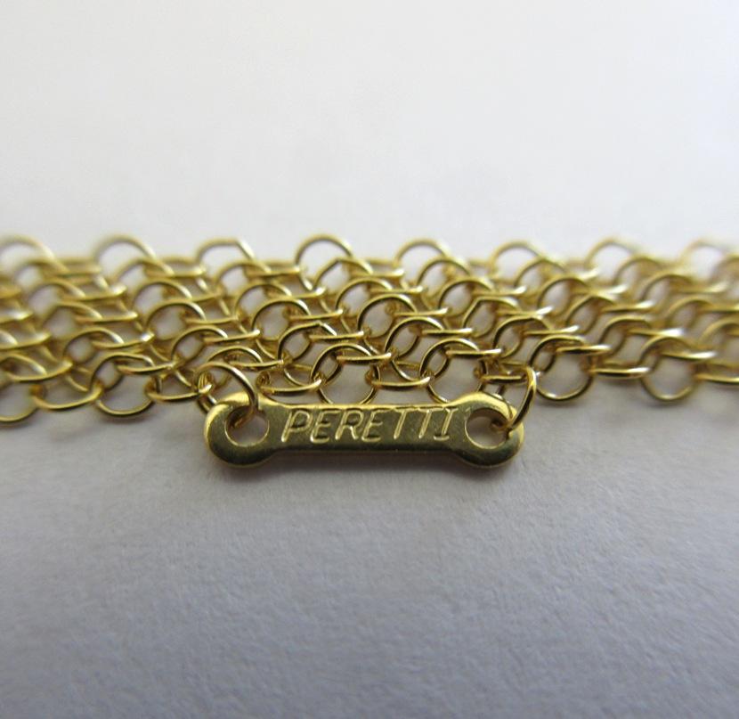 TIFFANY & Co. Elsa Peretti 18K Gold 36mm Open Heart Pendant Mesh Chain Necklace For Sale 5