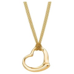 TIFFANY & Co. Collar de cadena de malla con colgante de corazón abierto Elsa Peretti de oro de 18 quilates de 36 mm