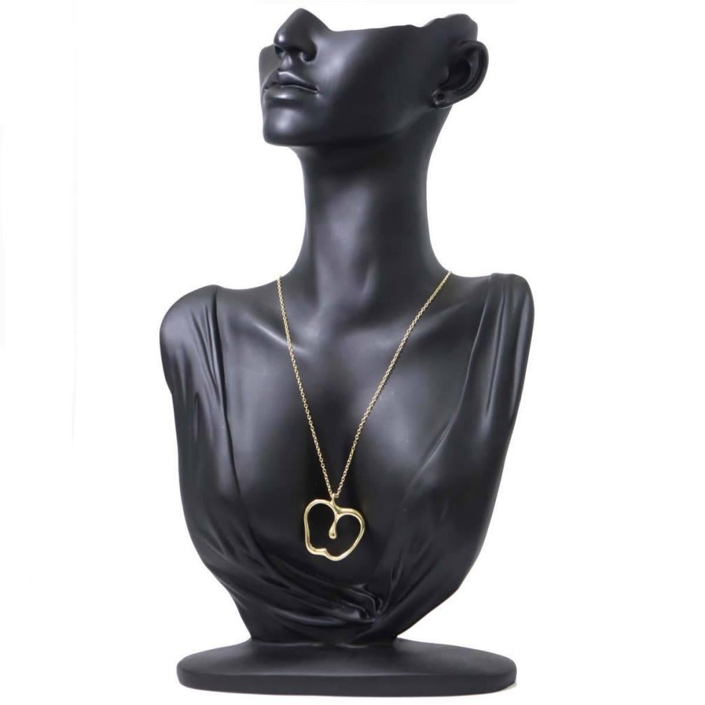 TIFFANY & Co. Elsa Peretti 18K Gold Apple Pendant Necklace  For Sale 1
