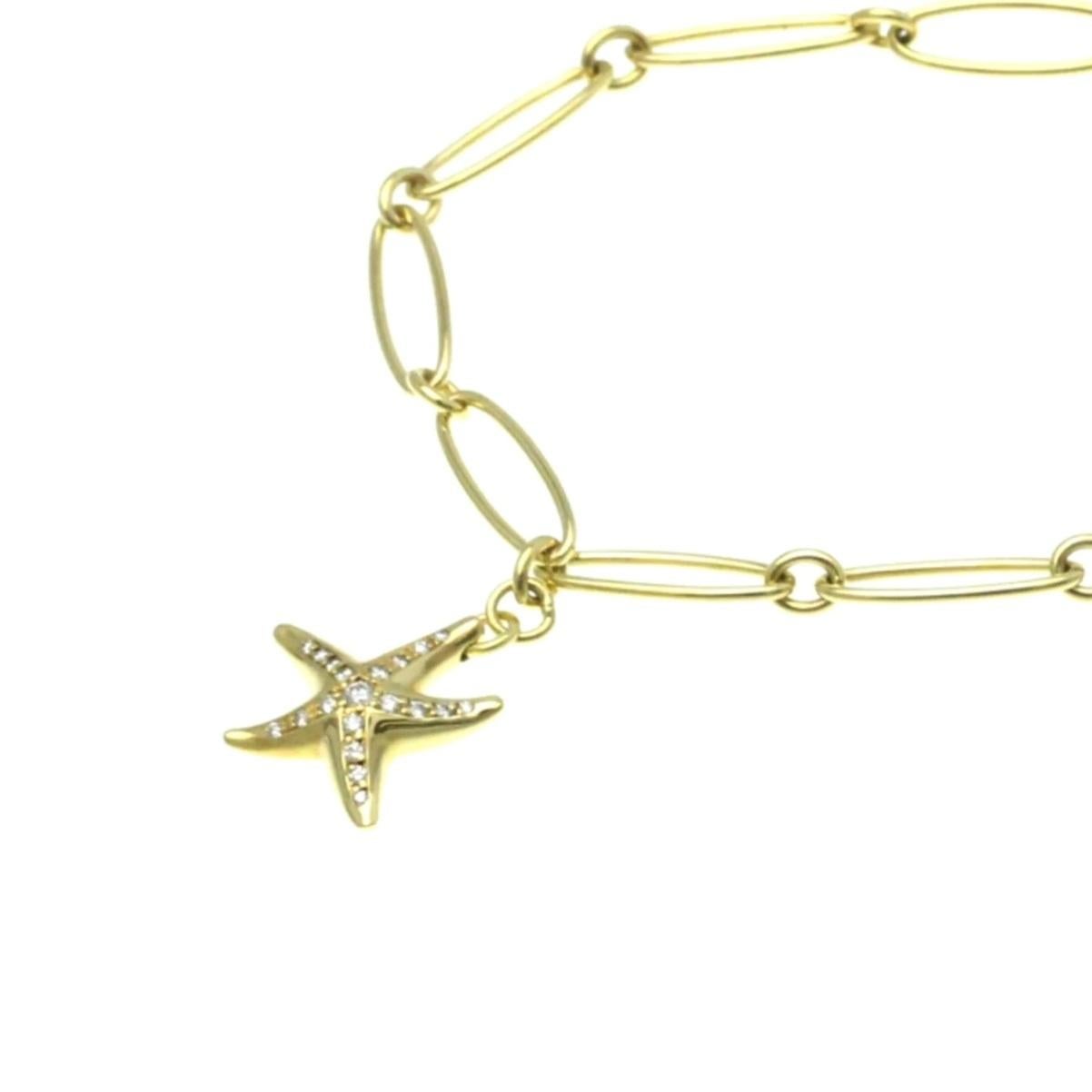 TIFFANY & Co. Elsa Peretti 18K Gold Diamond Starfish Charm Bracelet

The starfish evokes life beneath the waves and in the celestial heavens. Bracelet with diamonds in 18k gold. 7.25