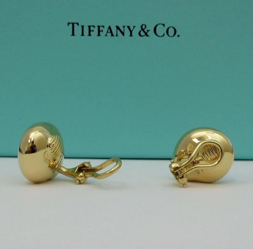 TIFFANY & Co. Elsa Peretti 18K Gold Free Form Clip-On Earrings Large For Sale 1