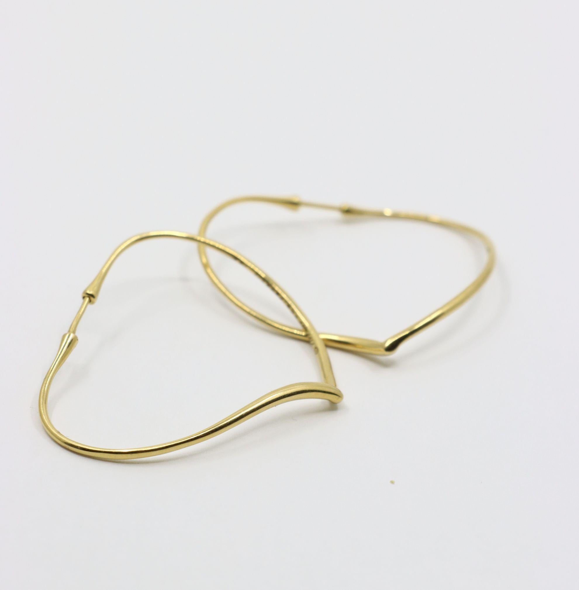 Tiffany & Co. Elsa Peretti 18K Gold Heart Shape Hoop Earrings For Sale 4