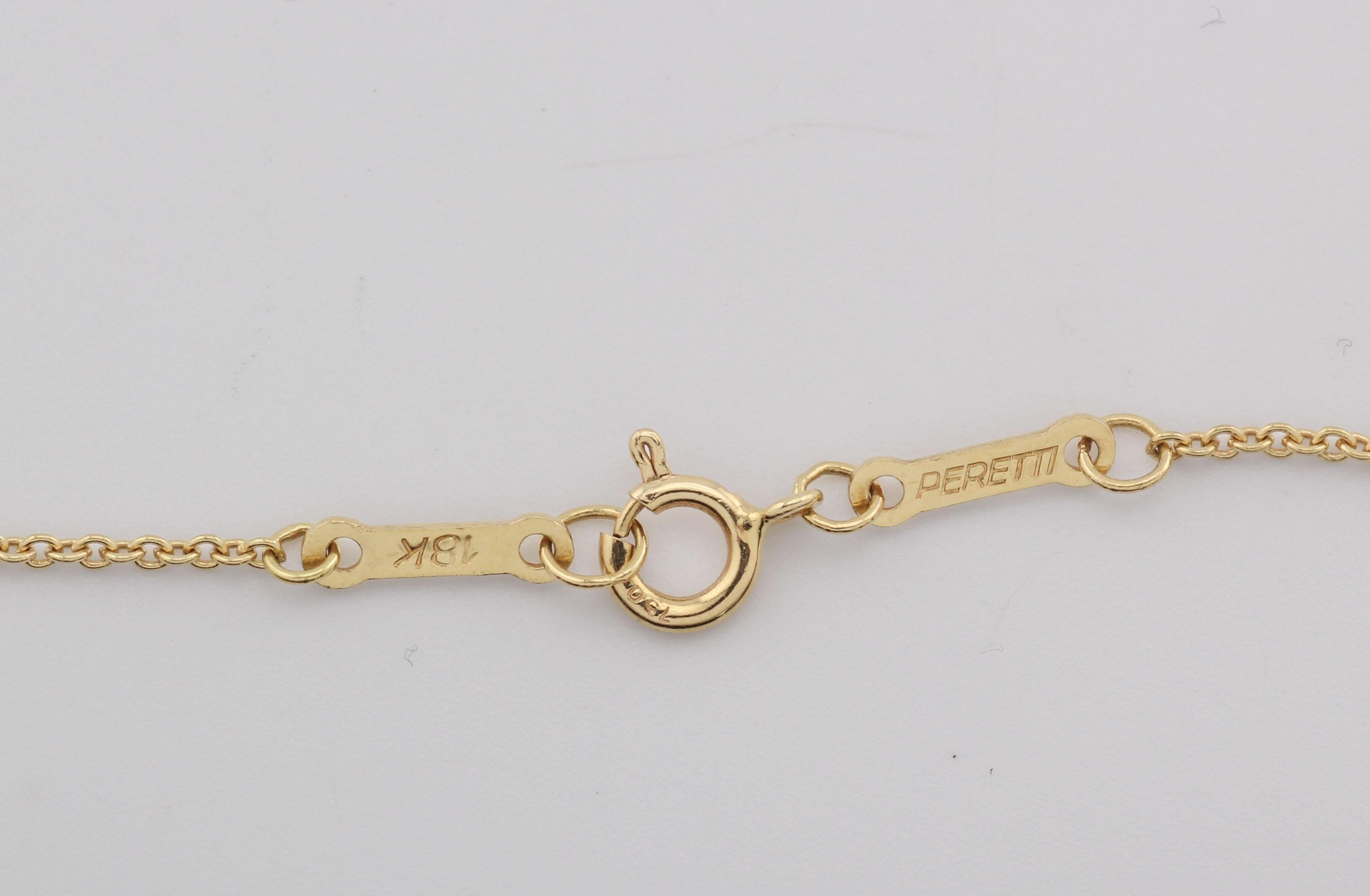 Tiffany & Co. Collier à pendentif étoile de David en or 18 carats (18 mm) Bon état - En vente à Simpsonville, SC