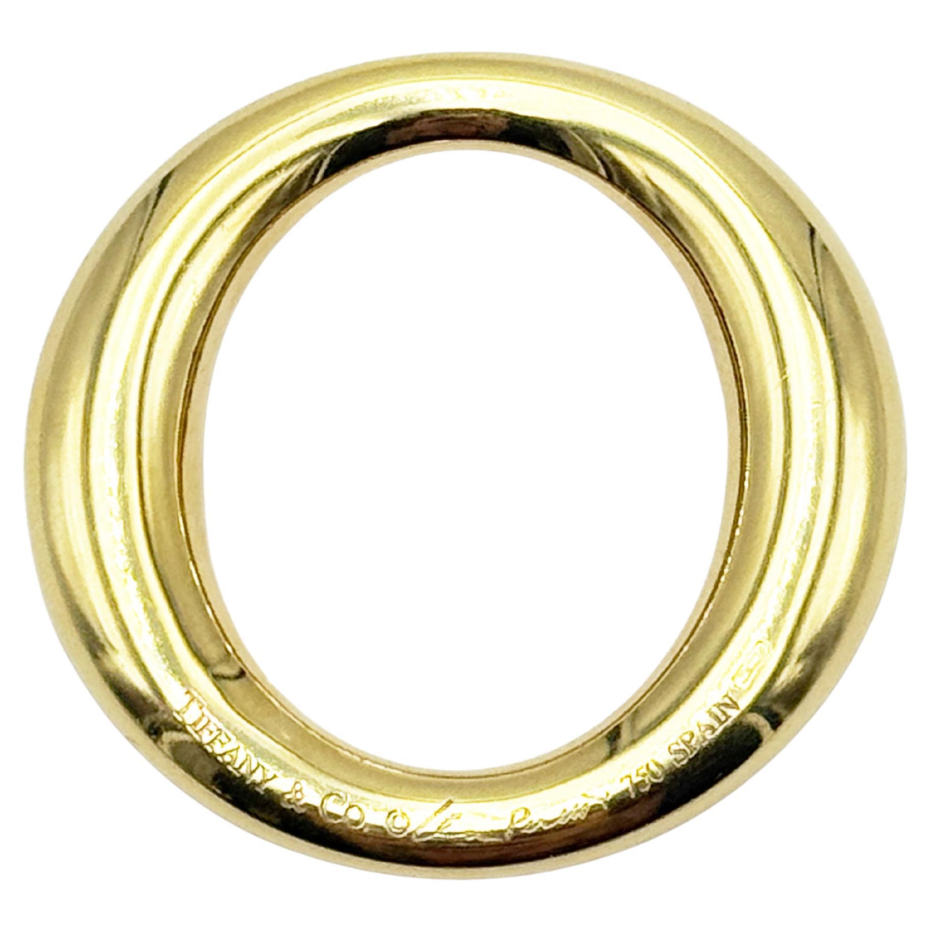 TIFFANY & Co. Elsa Peretti, collana con ciondolo O in oro 18 carati da 35 mm, grande in vendita 5