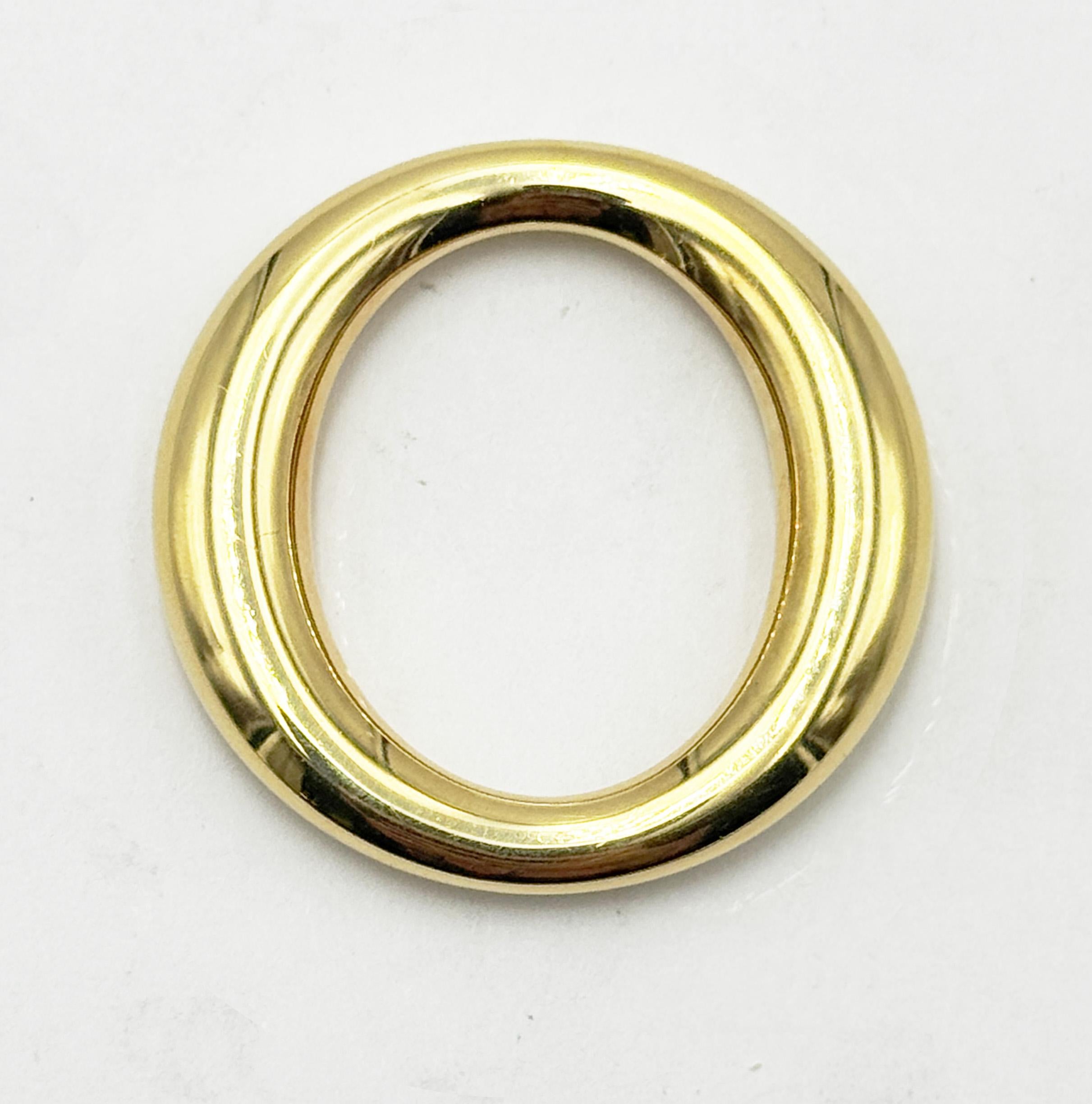 TIFFANY & Co. Elsa Peretti, collana con ciondolo O in oro 18 carati da 35 mm, grande in vendita 2