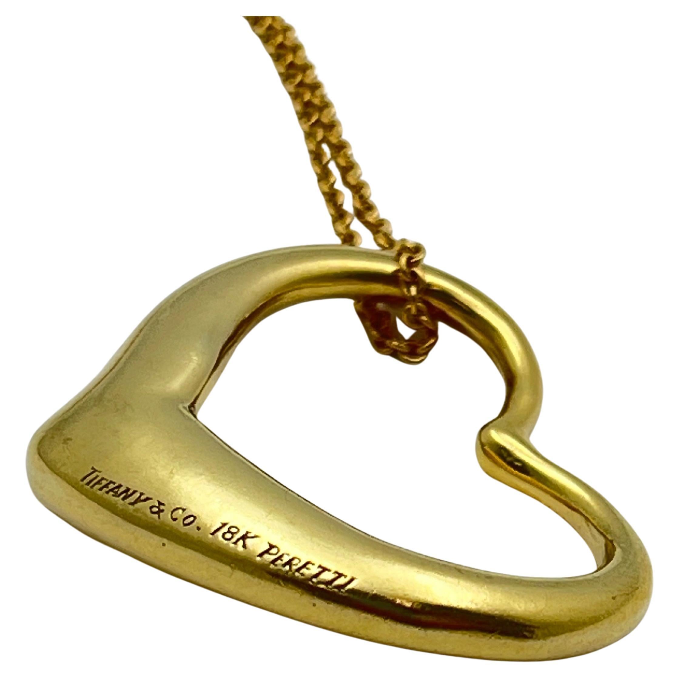 Tiffany & Co. Elsa Peretti Pendentif coeur ouvert en or 18k Unisexe en vente