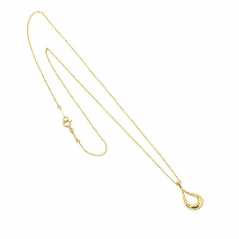 De las mujeres TIFFANY & Co. Collar con colgante de lágrima abierta Elsa Peretti de oro de 18 quilates en venta