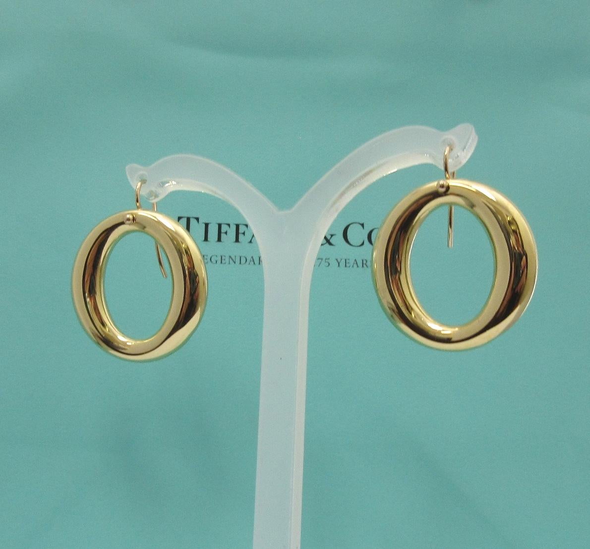 TIFFANY & Co. Elsa Peretti 18K Gold Sevillana Earrings In Good Condition For Sale In Los Angeles, CA