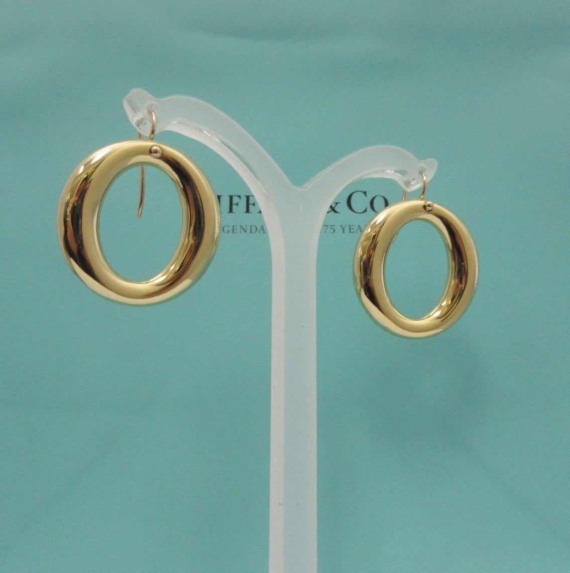 TIFFANY & Co. Elsa Peretti 18K Gold Sevillana Earrings For Sale 1