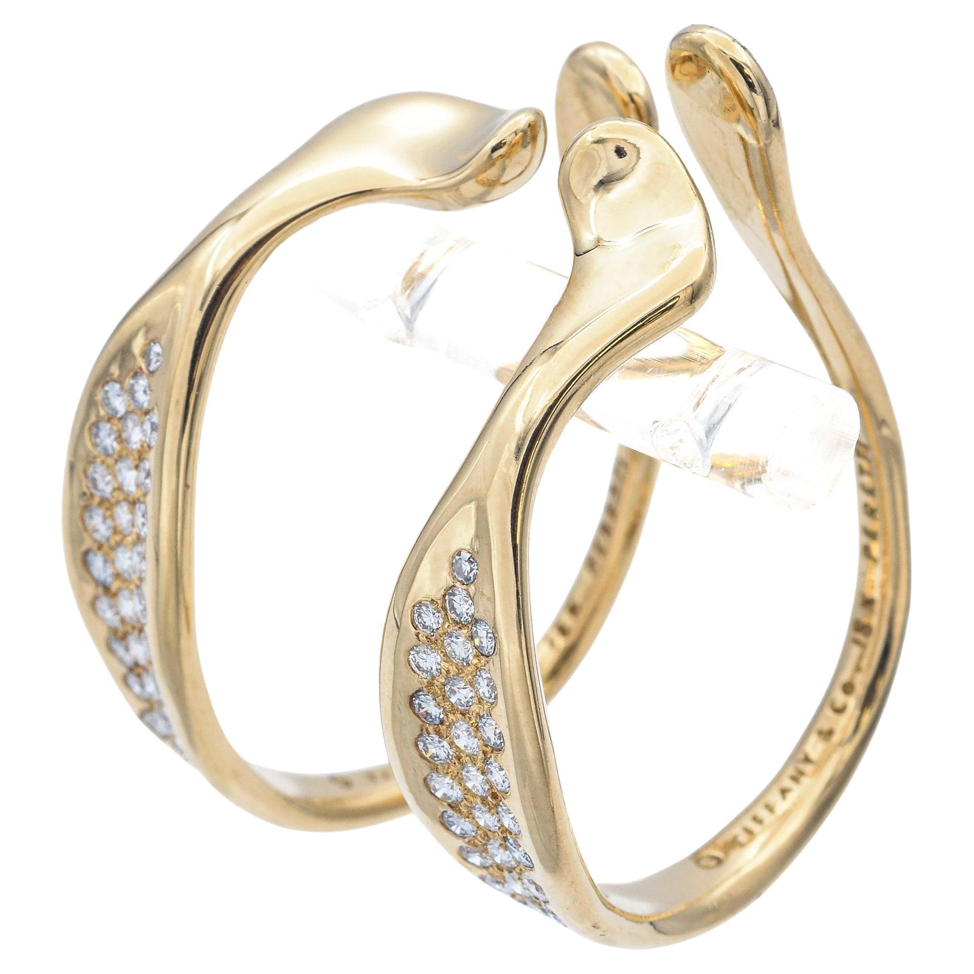 Contemporaneo Tiffany & Co. Elsa Peretti for Tiffany & Co. in oro giallo 18 carati con diamanti 0.89TCW e orecchini a lobo in vendita